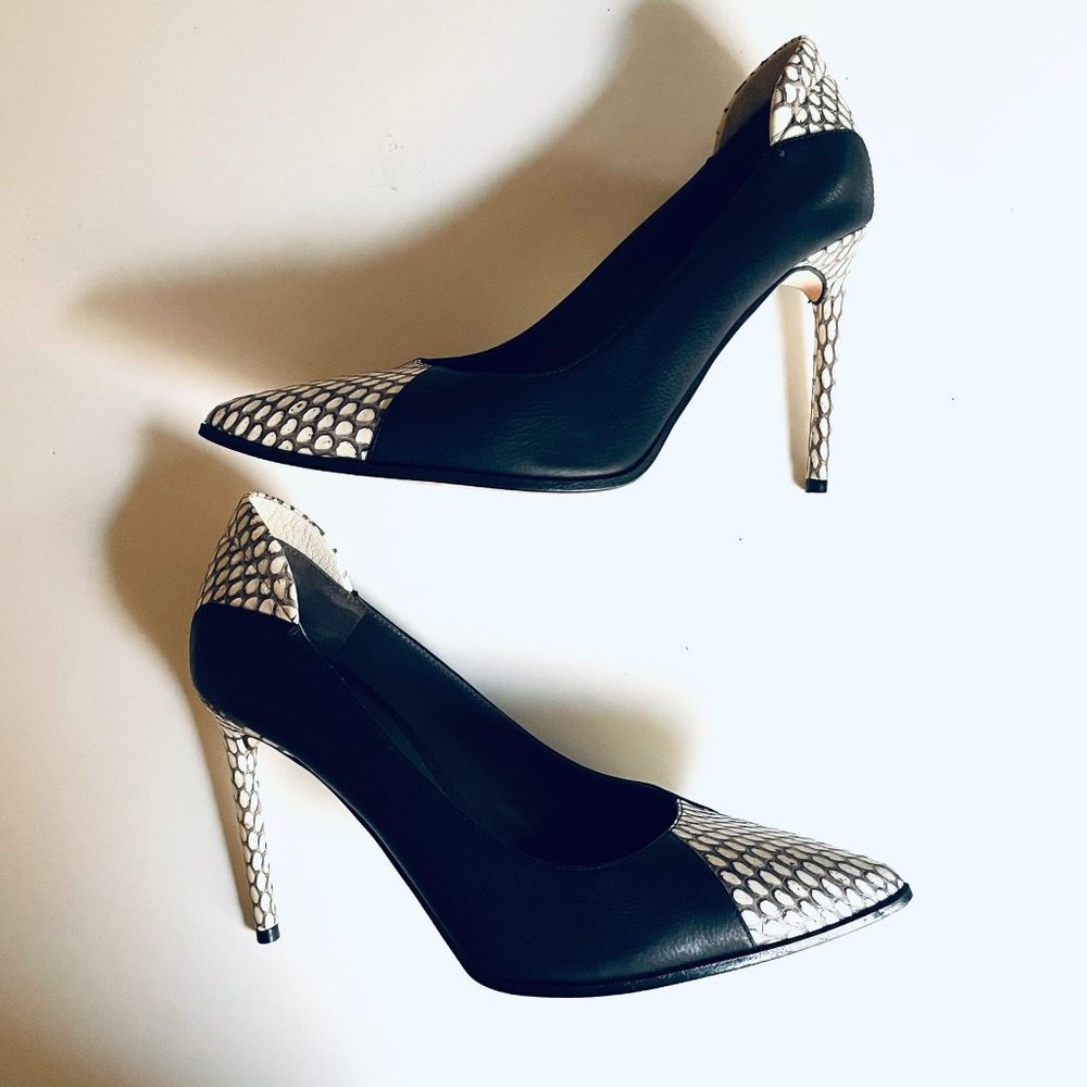 REED KRAKOFF Snakeskin Academy Pump Black & White 38.5